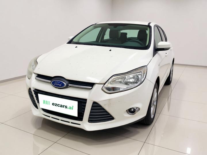 Focus 2012 Sedan 1.6L AT photo 2