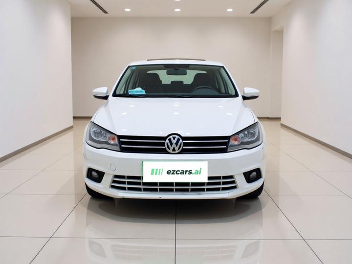 2015 1.6L MT Comfort photo 2