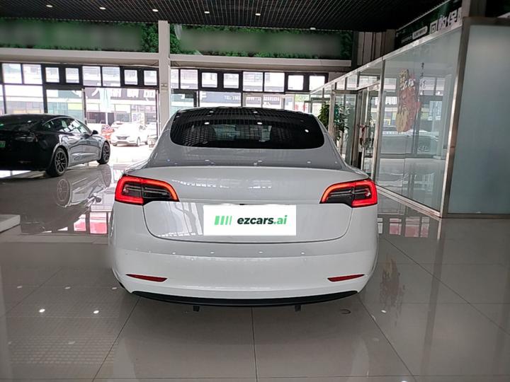 Model 3 2021 Standard Range RWD Upgraded photo 3