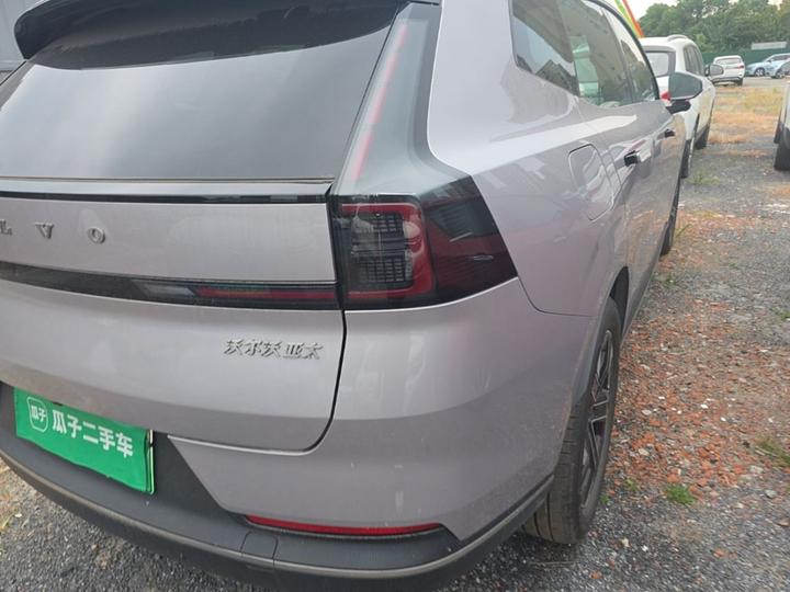 XC70 Hybrid 2026 RWD Long Range Core photo 7