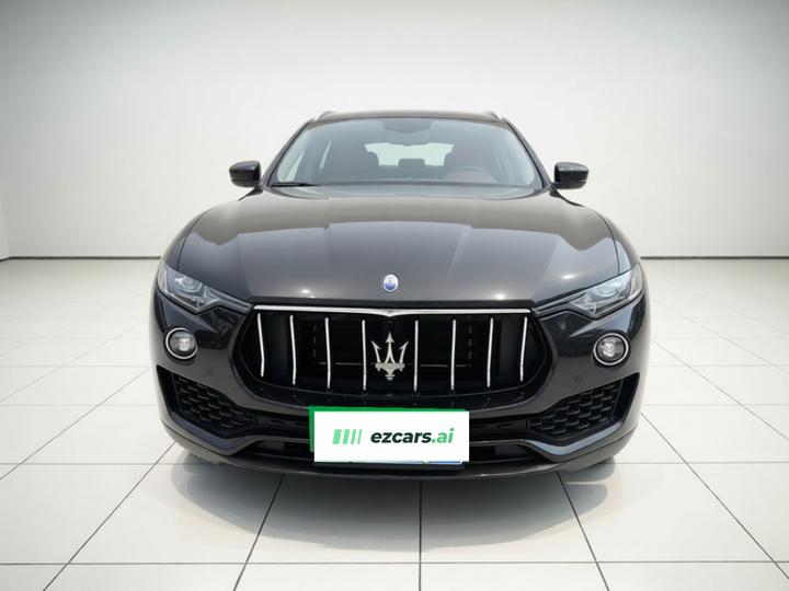 Levante 2021 3.0T Standard photo 2
