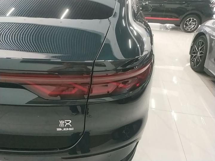 Han 2022 EV 610KM AWD photo 7