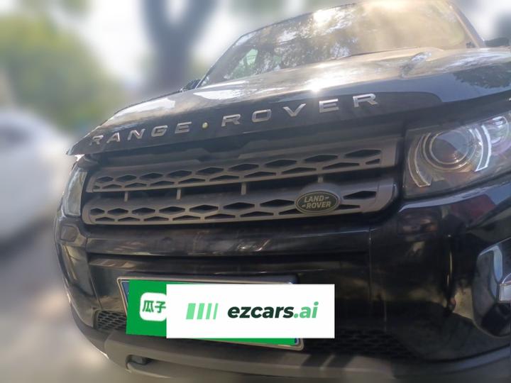 Range Rover Evoque 2015 2.0T 5-Door photo 2