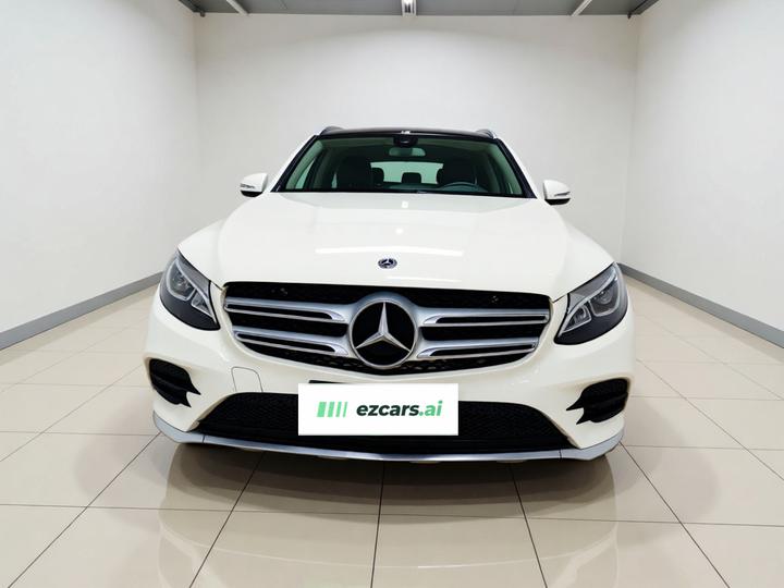 GLC 2019 GLC 260 L 4MATIC Dynamic photo 2
