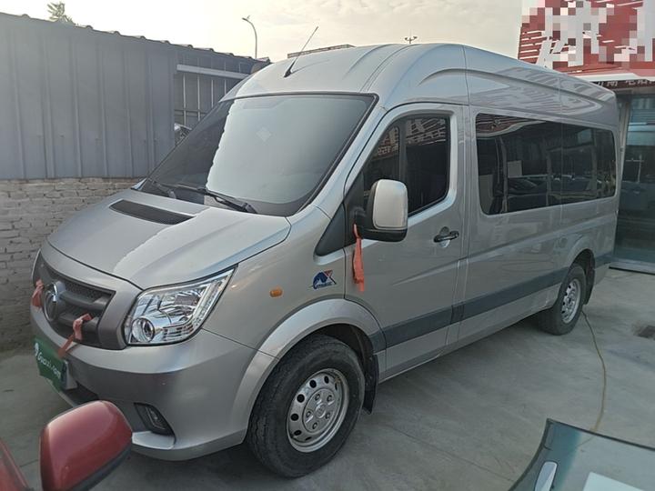 View 2023 2.8T AT Long Wheelbase 7/9-Seater