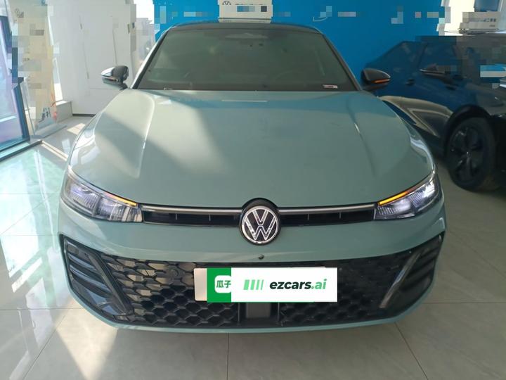 Passat 2025 Pro 380TSI photo 2
