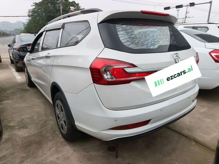 310W 2017 1.5L MT Comfort China VI photo 4