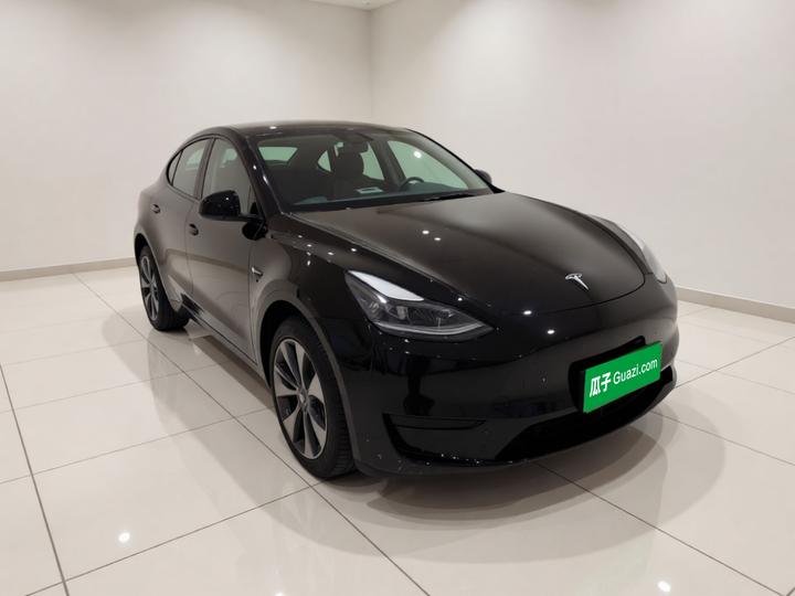 Model Y 2022 Facelift RWD photo 3