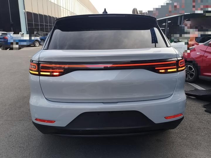 Leapmotor C11 2021 Exclusive photo 3