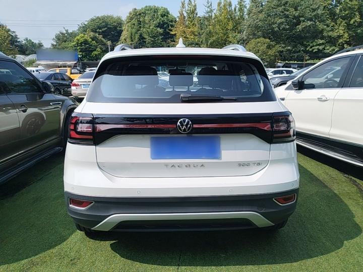 2023 200TSI DSG Connected photo 3