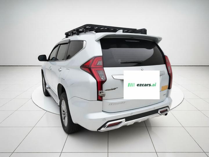 Pajero Imported 2020 3.0L Executive photo 4