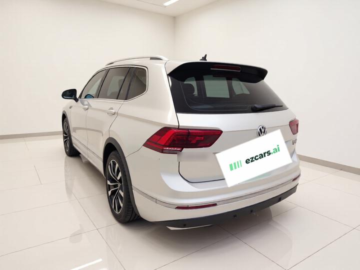 Tiguan L 2019 Facelift 330TSI AT RWD R-Line Flagship China VI photo 4