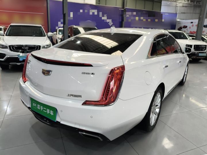 XTS 2018 28T Tech photo 4