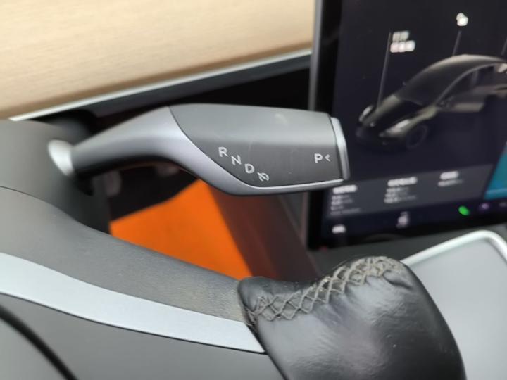 Model Y 2021 Standard Range RWD photo 5