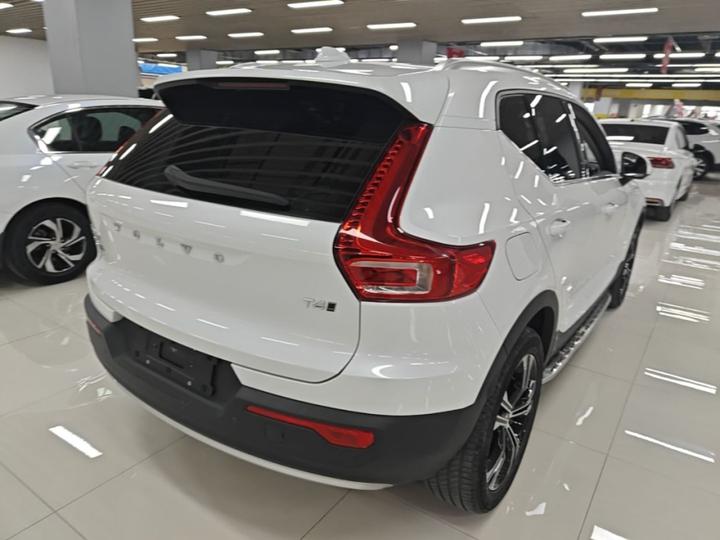 XC40 2022 T4 AWD Luxury photo 6