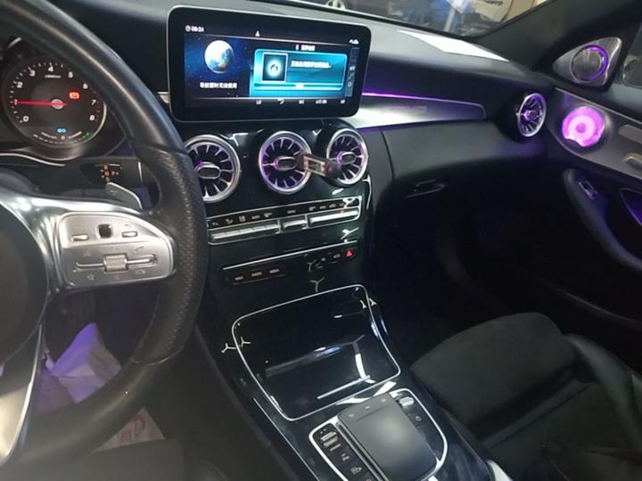 C-Class 2019 C 260 Sport photo 8
