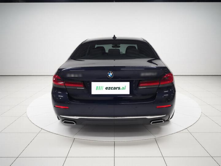 5 Series 2021 530Li Exclusive Luxury photo 3