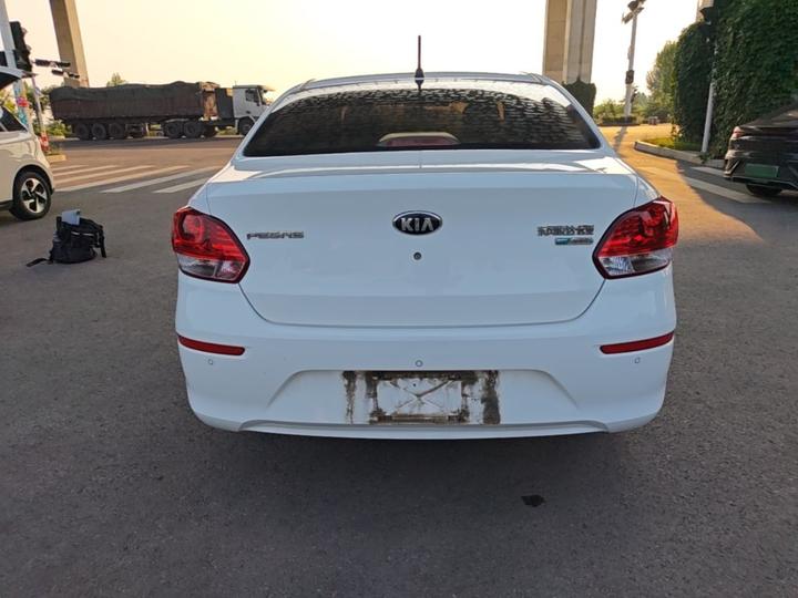 Pegas 2017 1.4L AT Smart Value photo 3