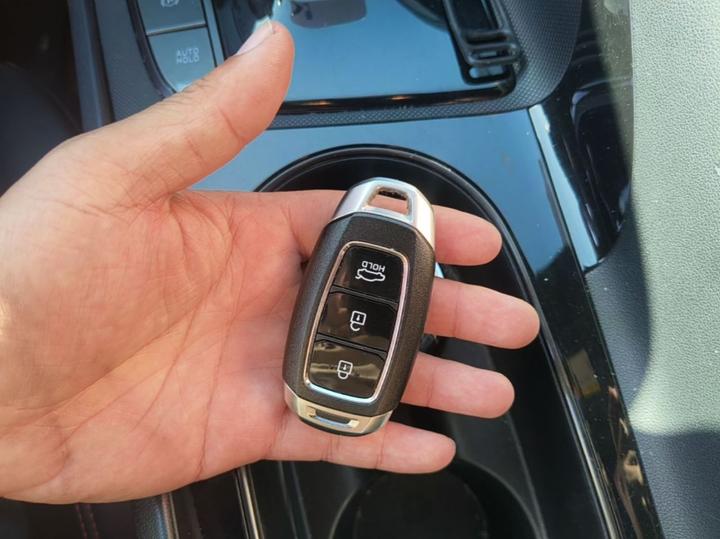 Elantra 2022 240TGDi DCT GLX Elite photo 8