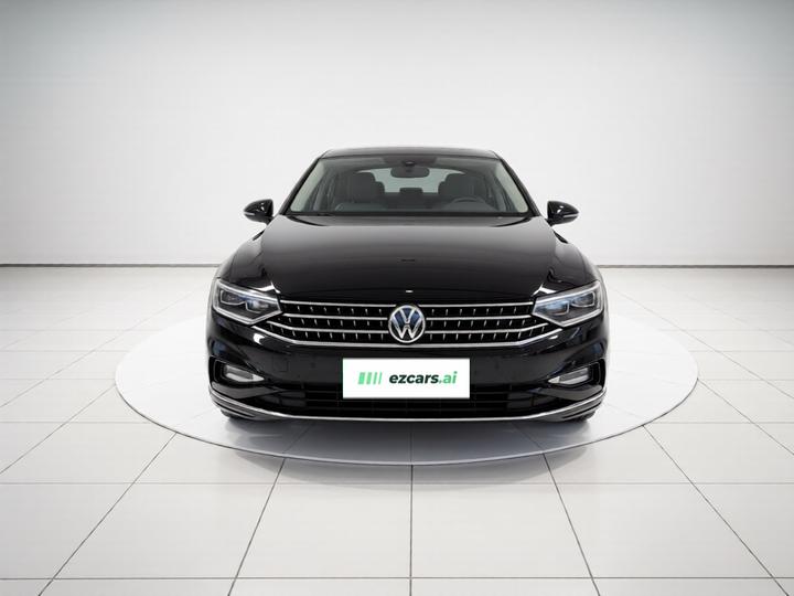 Magotan 2023 200 Anniversary Edition 330TSI DSG Leading photo 2