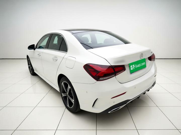 A-Class 2022 Facelift A 200 L Sport Fashion photo 4