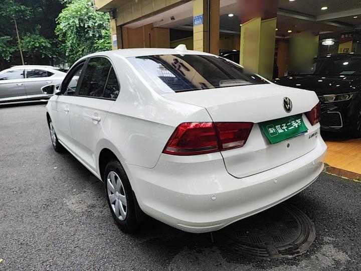 Santana 2015 1.6L MT photo 4