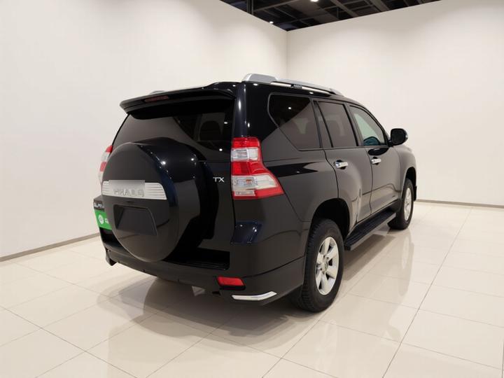 Prado Parallel Import photo 6