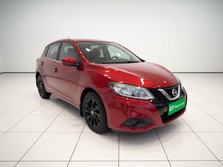 Tiida 2016 1.6L CVT photo 3