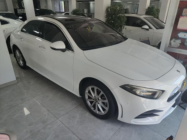 A-Class 2019 A 200 L Sport photo 3