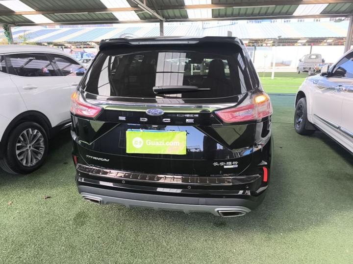 Edge 2021 PLUS EcoBoost 245 RWD 7-Seater photo 5