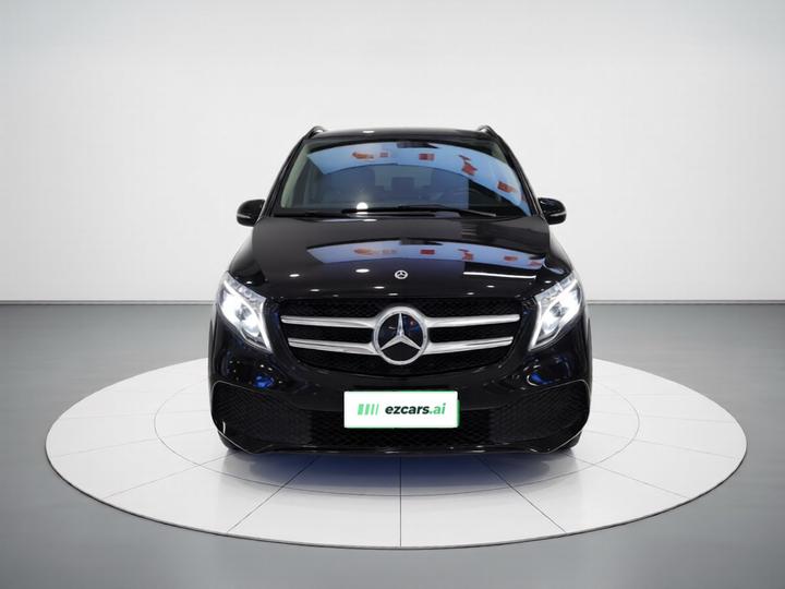 V-Class 2020 V 260 Pilot photo 2
