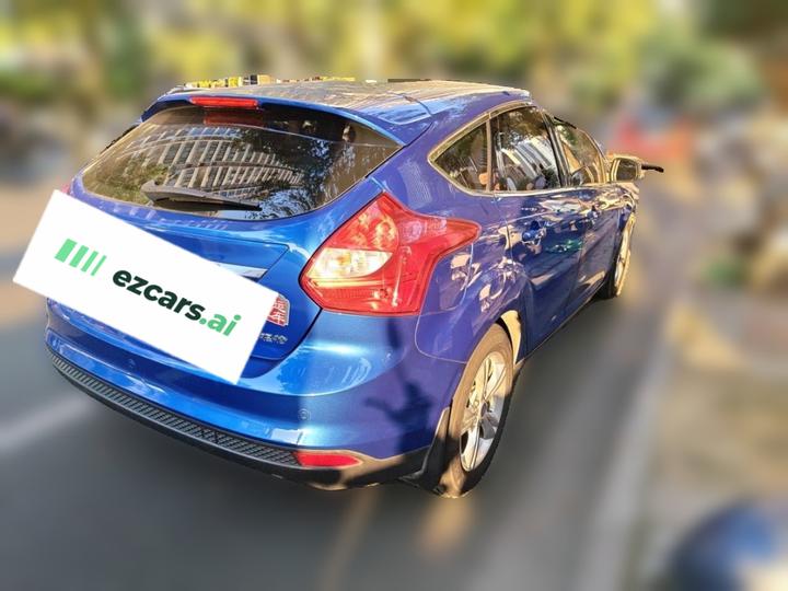 Focus 2012 Hatchback 1.6L MT photo 5