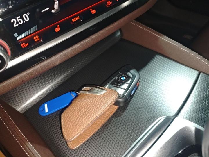 5 Series Imported 2022 Facelift 540i M Sport Package photo 8