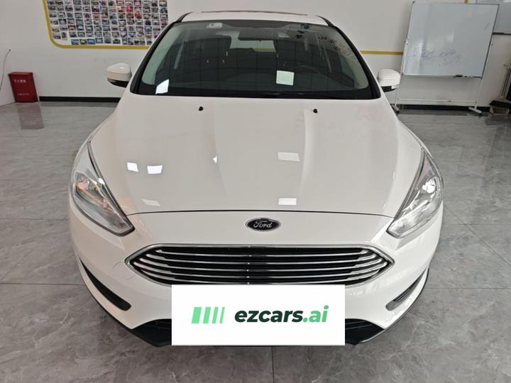 Focus 2020 Hatchback Classic 1.5L AT photo 2