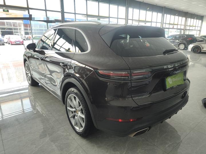 2018 Cayenne 3.0T photo 4