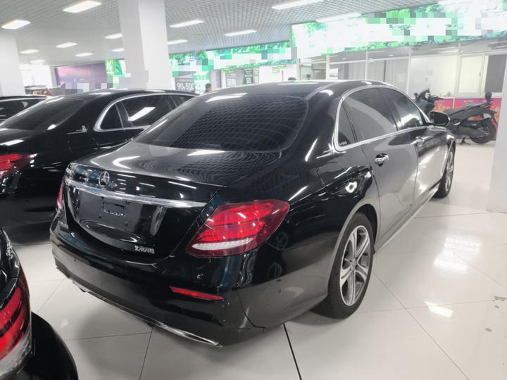 E-Class 2019 E 200 L Sport photo 4