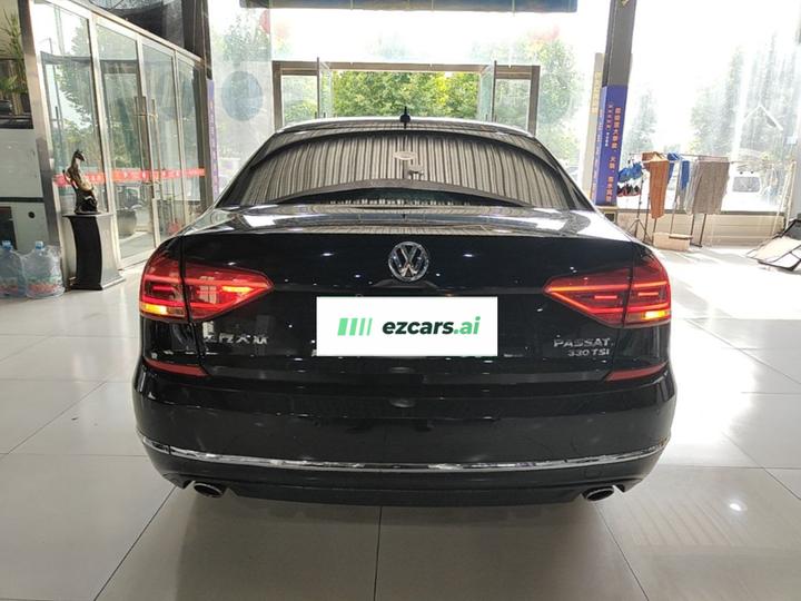 Passat 2017 330TSI DSG photo 3