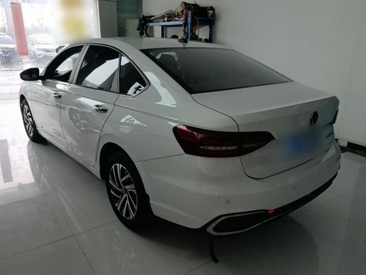 Lavida 2023 Facelift 1.5L AT photo 4