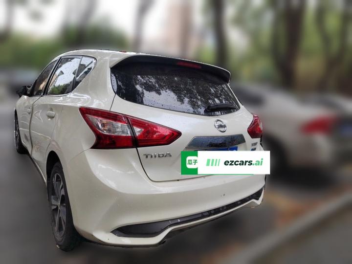 Tiida 2019 1.6L CVT China VI photo 4
