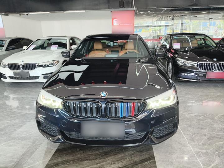 5 Series Imported 2019 Facelift 525i M Sport Package photo 2