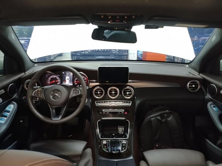 GLC 2019 Facelift GLC 260 L 4MATIC Luxury photo 5