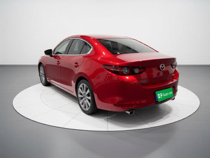3 Axela 2020 2.0L AT photo 4