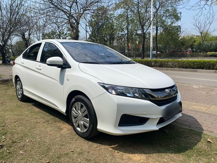 2019 1.5L CVT Comfort photo 3