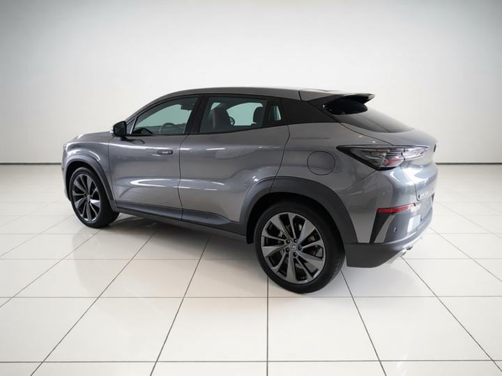 UNI-T 2020 1.5T Premium photo 4