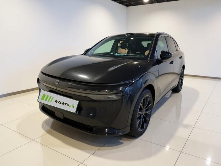 7X 2025 75kWh RWD ADAS