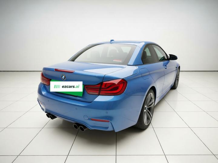 M4 2017 M4 Convertible Coupe photo 6