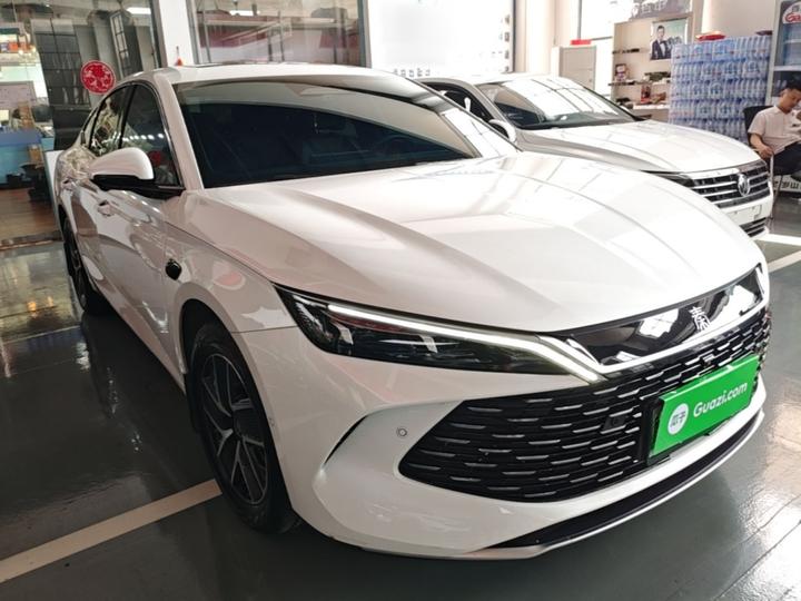 Qin L 2025 DM-i ADAS 120KM Leading photo 3