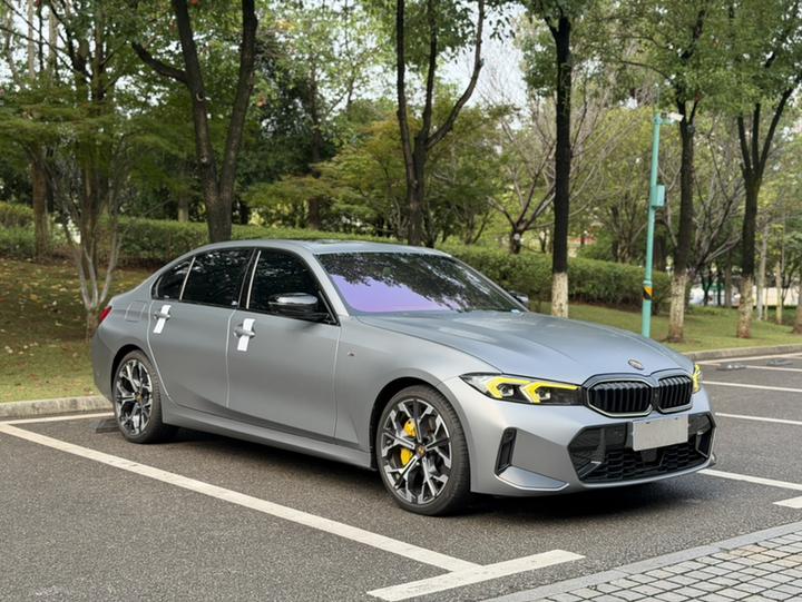 3 Series 2025 330Li 50 photo 3