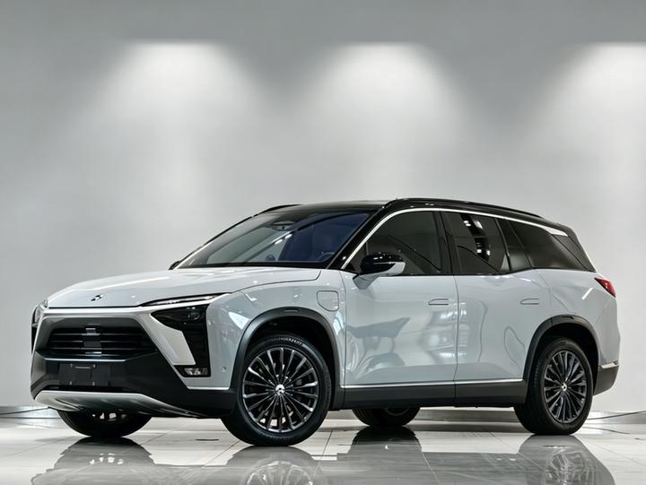 ES8 2020 415KM 7-Seater