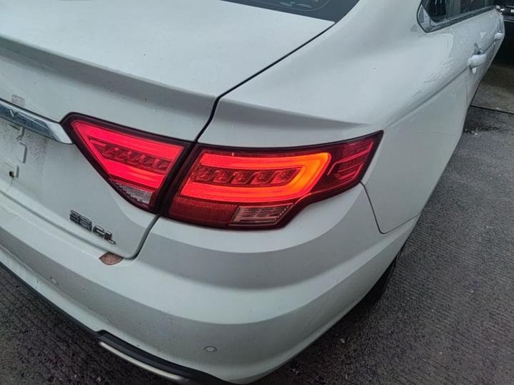 Emgrand GL 2019 1.4T CVT Elite Smart photo 7